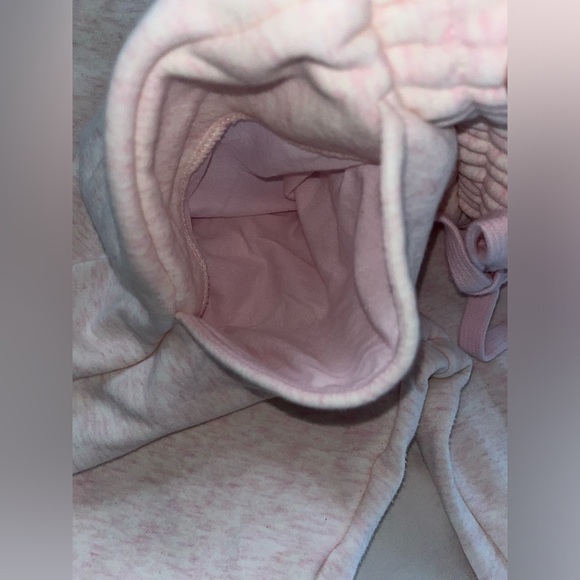 🔥Fabletics Go-To Sweatpants - Picture 3 of 5